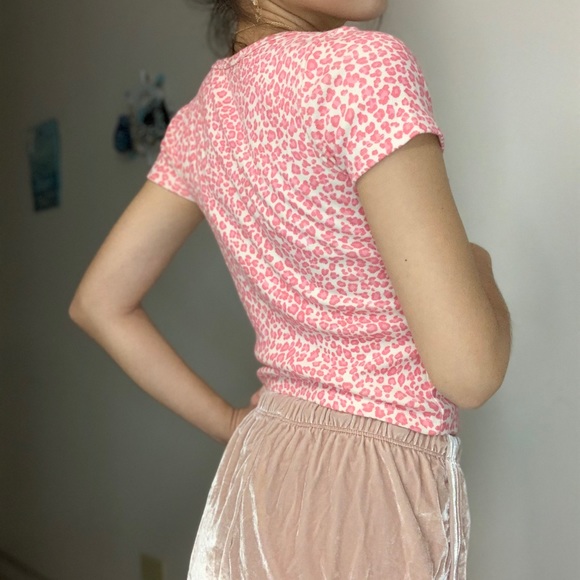 Brandy Melville leopard zelly top - Picture 4 of 4